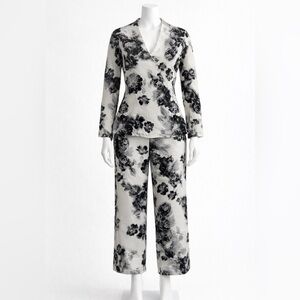 MELLODAY Monochrome Silky Matching Set